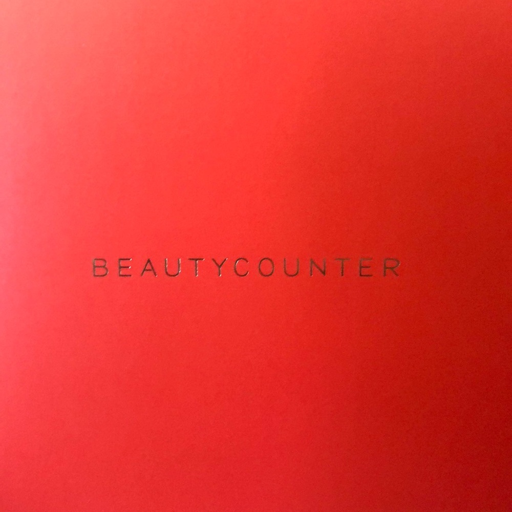 Beautycounter Iconic Velvet Eyeshadow Palette